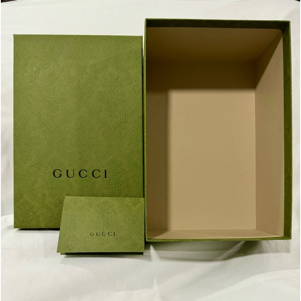 Authentic Gucci Box with Card ❤️
